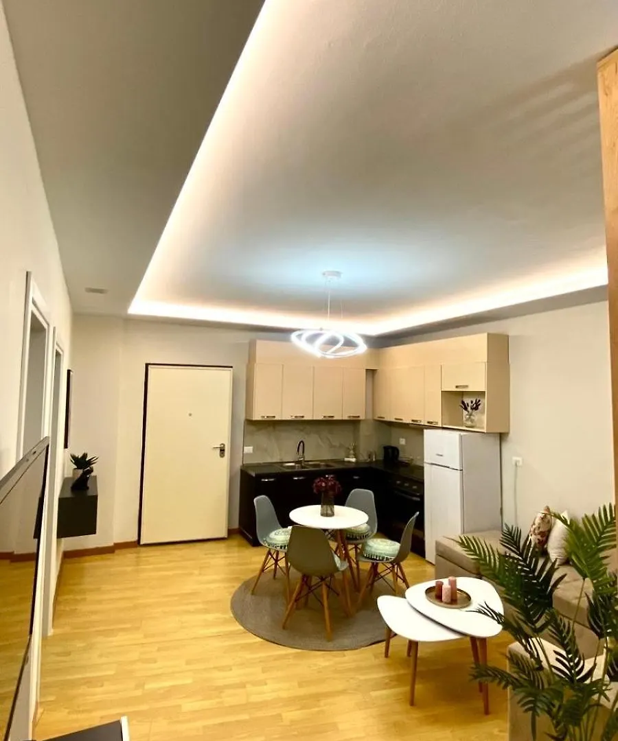 Apartment Nikolas House Vlore